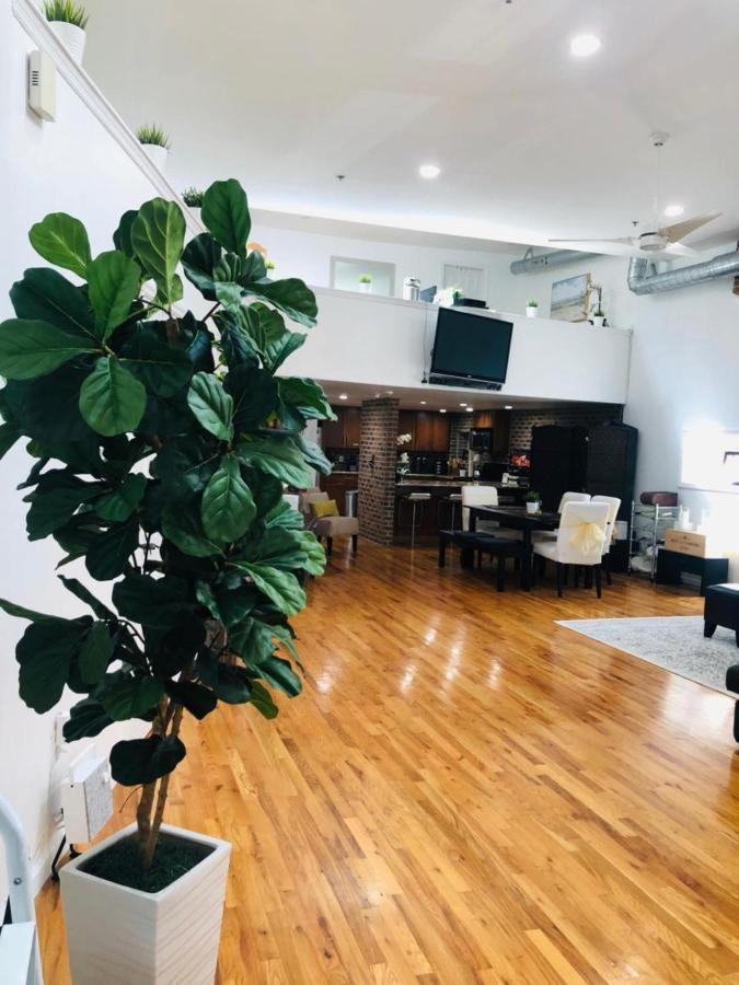 Updated Amazing Bi -Level Condo Minutes From Water Views Of New York City ノース・バーゲン エクステリア 写真