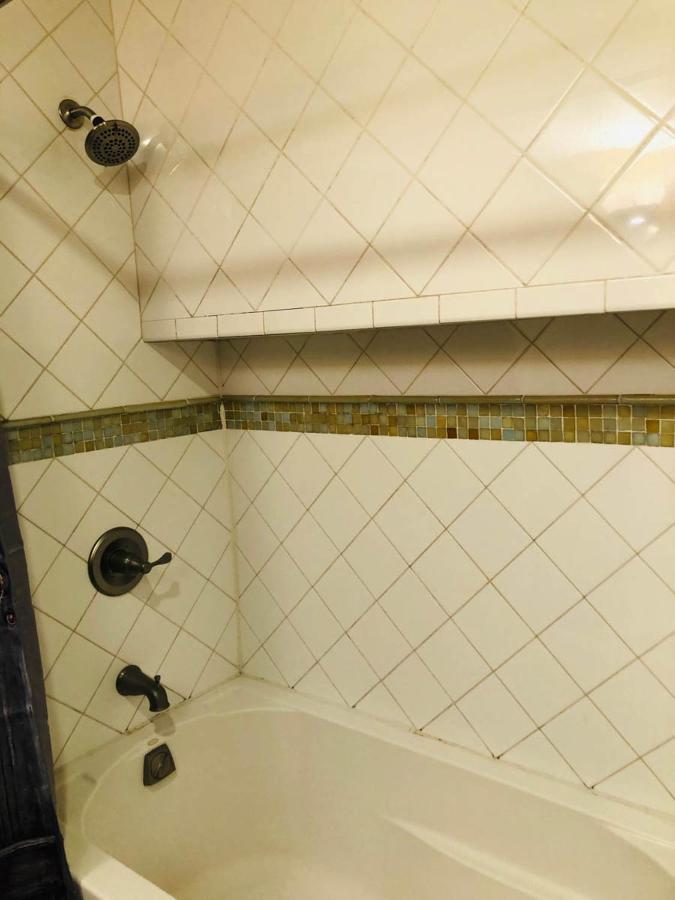 Updated Amazing Bi -Level Condo Minutes From Water Views Of New York City ノース・バーゲン エクステリア 写真
