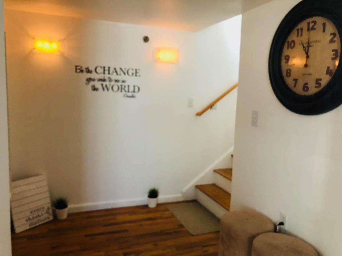 Updated Amazing Bi -Level Condo Minutes From Water Views Of New York City ノース・バーゲン エクステリア 写真